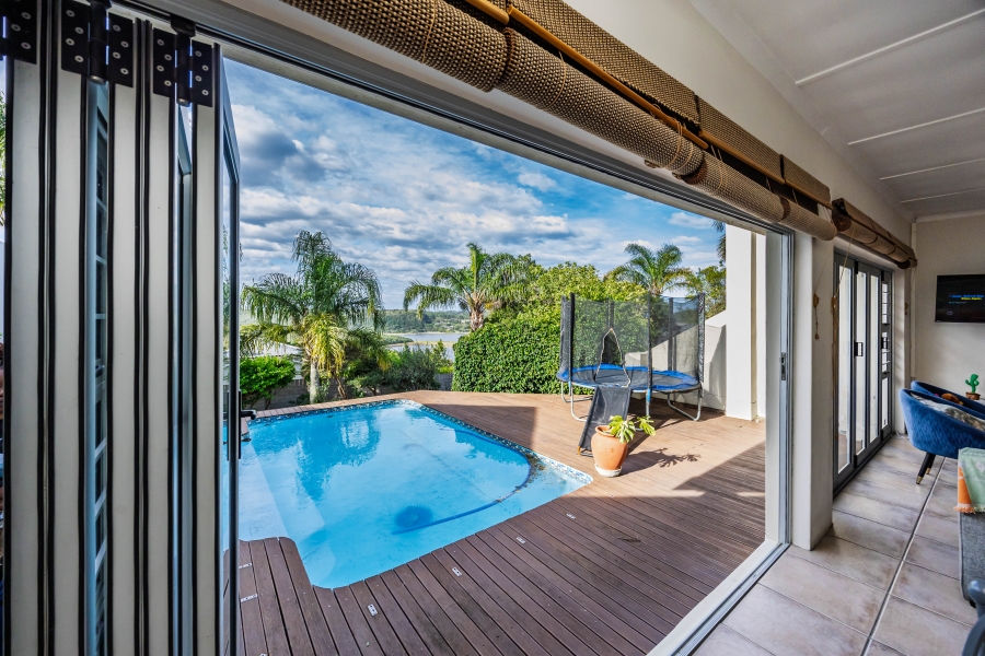 4 Bedroom Property for Sale in Beacon Bay Eastern Cape